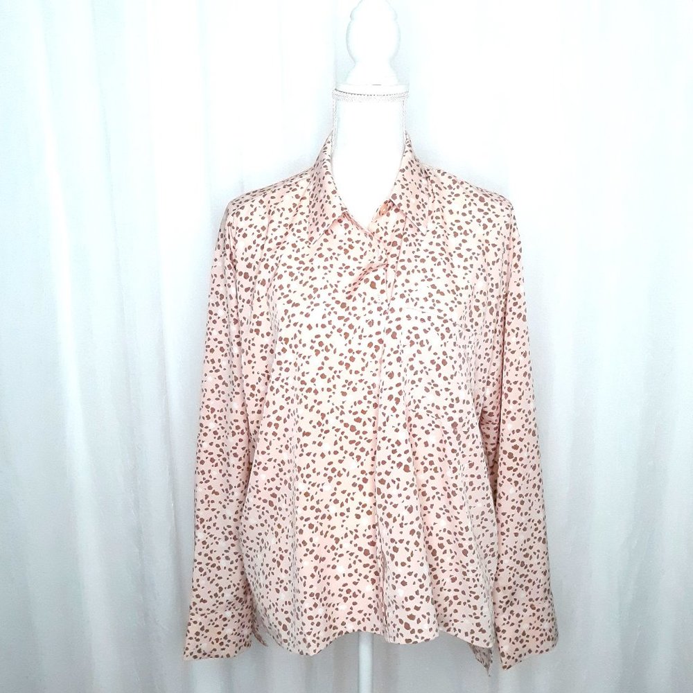 Astr The Label Peach Button Down Blouse Cheetah P… - image 1